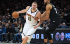 逆转！多森姆43+4，约基奇24+15+9，NBA巨星伤退，季后赛走势巨变