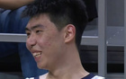杜锋服了吗？徐昕G1统治内线攻守掀翻旧主，场下笑开花了！