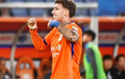 随着泰山4-1申花，蓉城1-0绝杀，中超积分： 前2名已相差9分